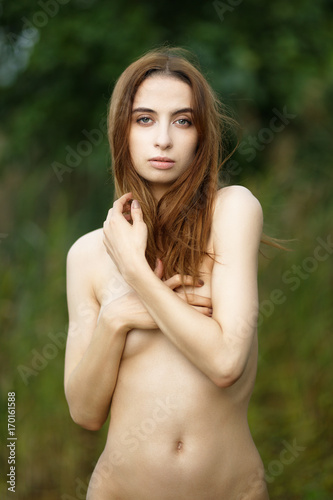 beautiful girl posing nude © JENOCHE