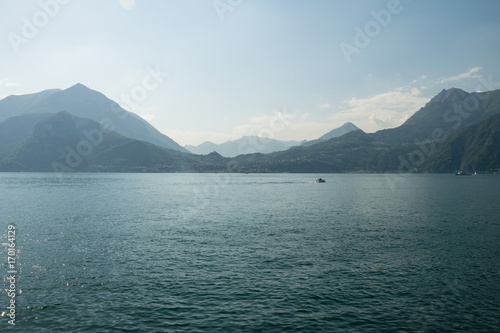 Panorama del lago di Como (Varenna, Lecco)