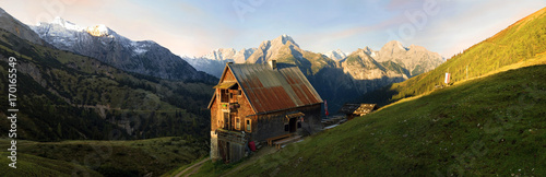 Plumsjochhütte im Karwendel photo