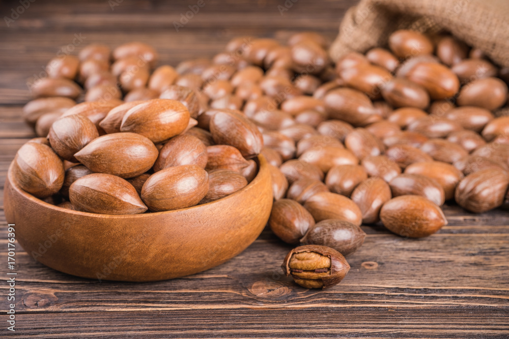 Pecan nuts