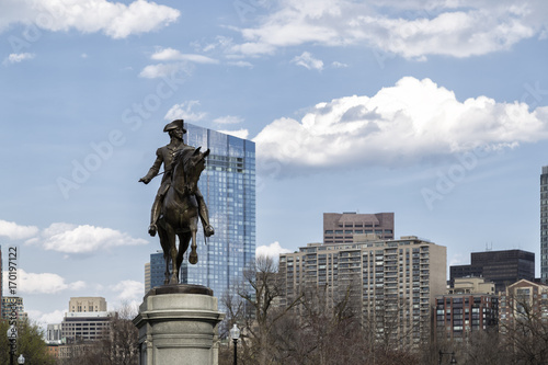 George Wasinghton Statue in Boston