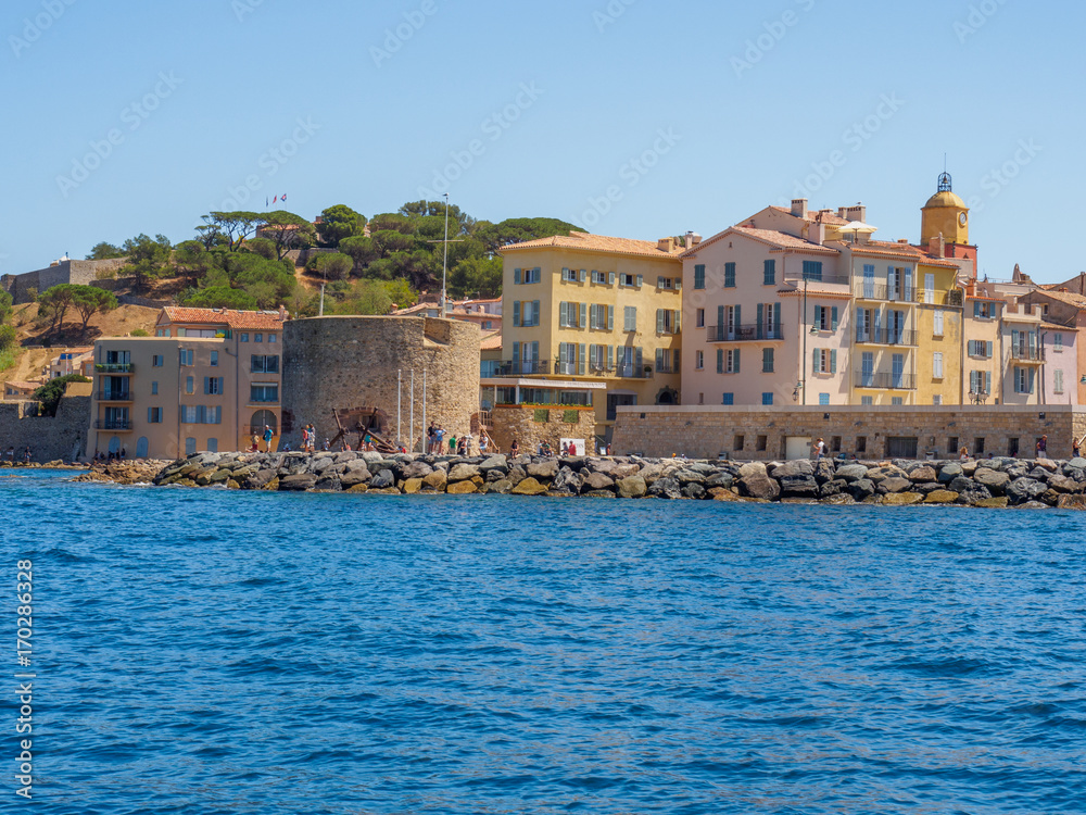 An overview of the town of Saint Tropez.