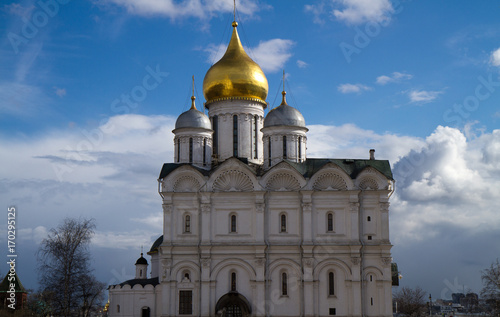 images of the churches in cathedral square inside the kremlin