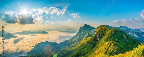 Quadro su tela Mountain landscape nature summer or spring background with sun rays blue sky, Do