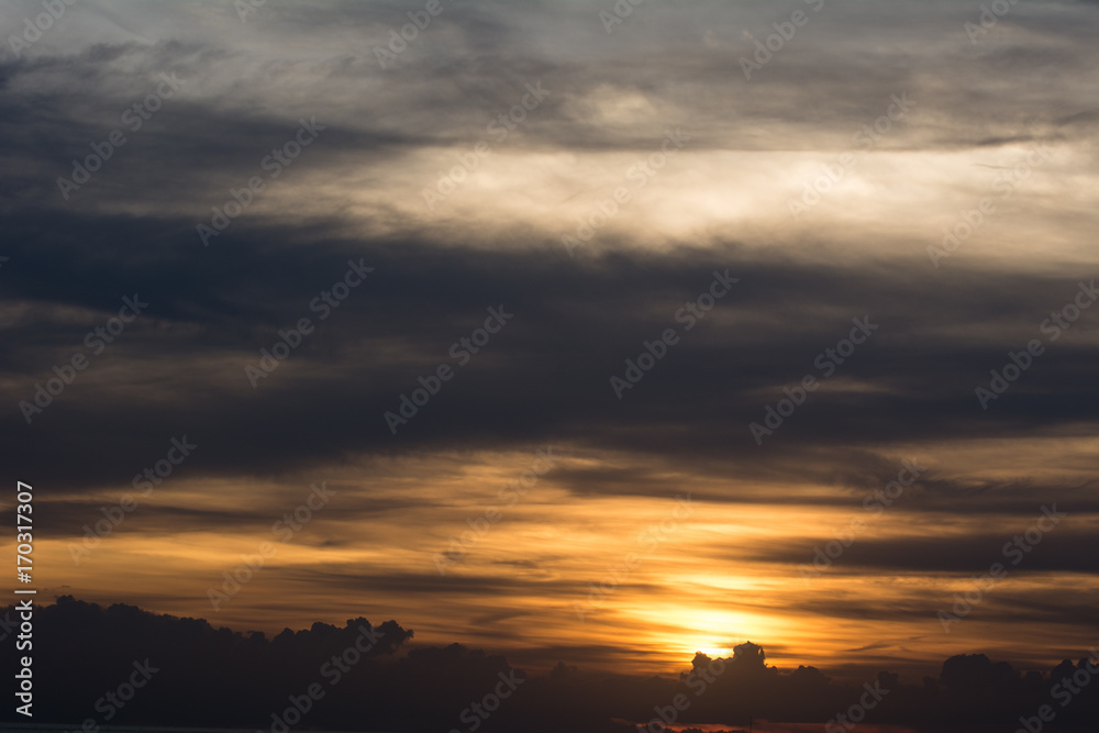 Evening clouds and evening light, Twilight