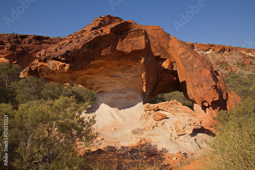 Mushroom Rock in Rainbow Valley in Australien © kstipek