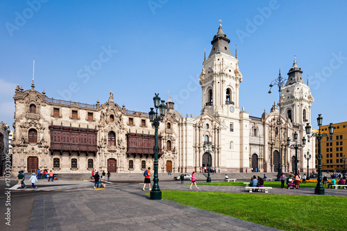 Basilica Cathedral, Lima © saiko3p