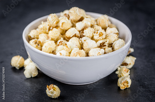 Slate slab with Popcorn