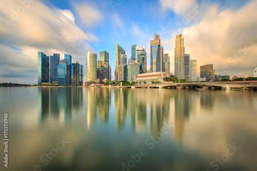 Business building and financial district in sunshine day at Singapore City, Singapore © Southtownboy Studio