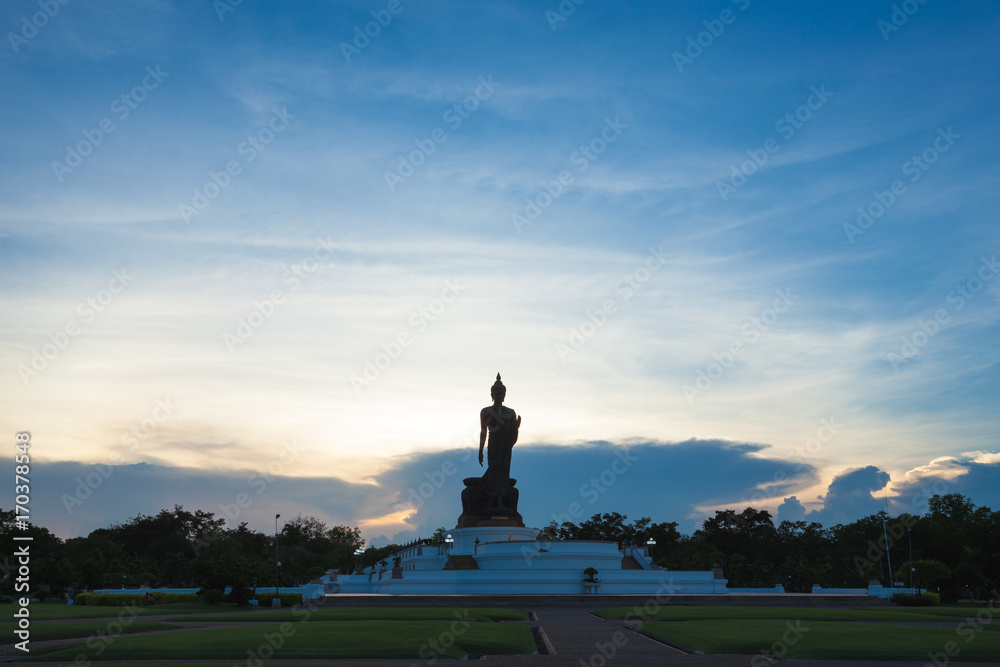 Silhouette public buddha