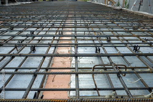 pouring concrete slab © Seroma72