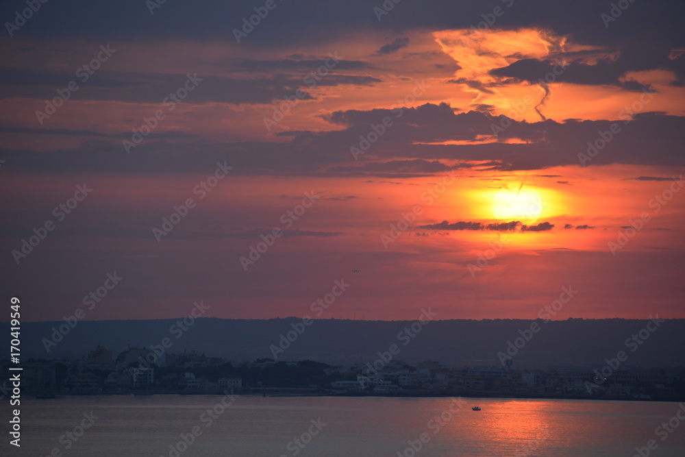 Заказ над морем (Sunset over the sea)