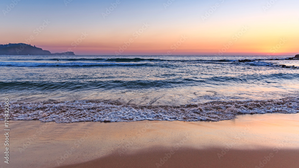 Fototapeta premium Rocky Sunrise Seascape