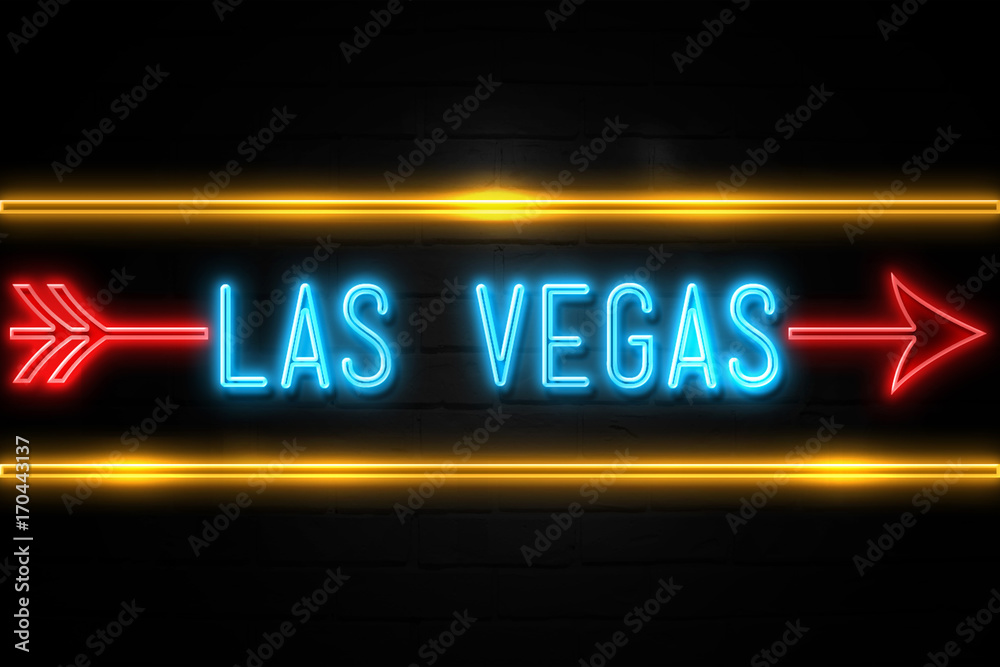 Obraz premium Las Vegas - fluorescent Neon Sign on brickwall Front view