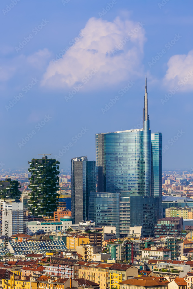 Fototapeta premium Cityscape Milan Italy