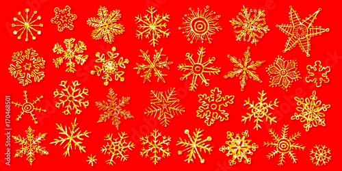 Vektor-Set: 30 Schneeflocken, Goldglitzer auf rot, handgezeichnet, Vektor, freigestellt