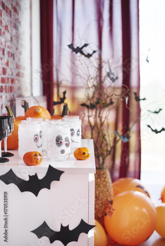 Halloween decor and spooky decoration