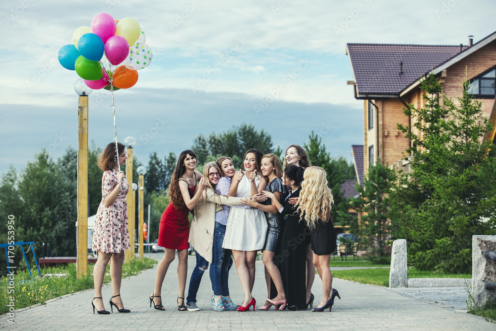 Obraz premium Young beautiful happy women celebrate bachelorette party at the pier