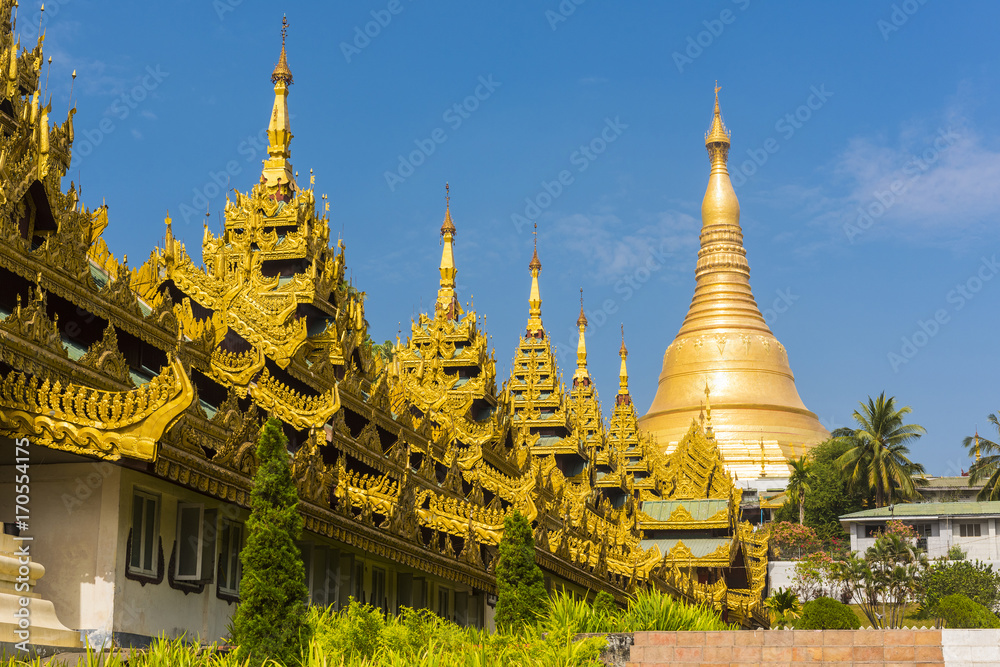 Naklejka premium Shwedagon Paya