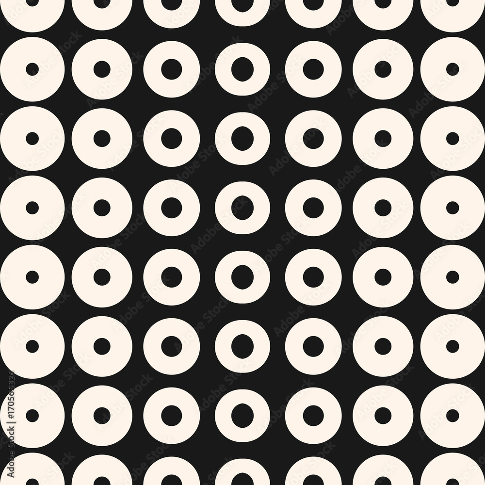 Fototapeta premium Halftone circles pattern. Black & white halftone rings, dots