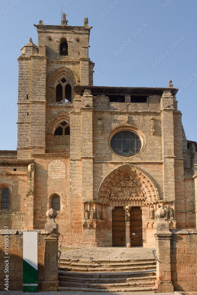  Santa Maria la Real church, Sasamon, Leon province, Spain