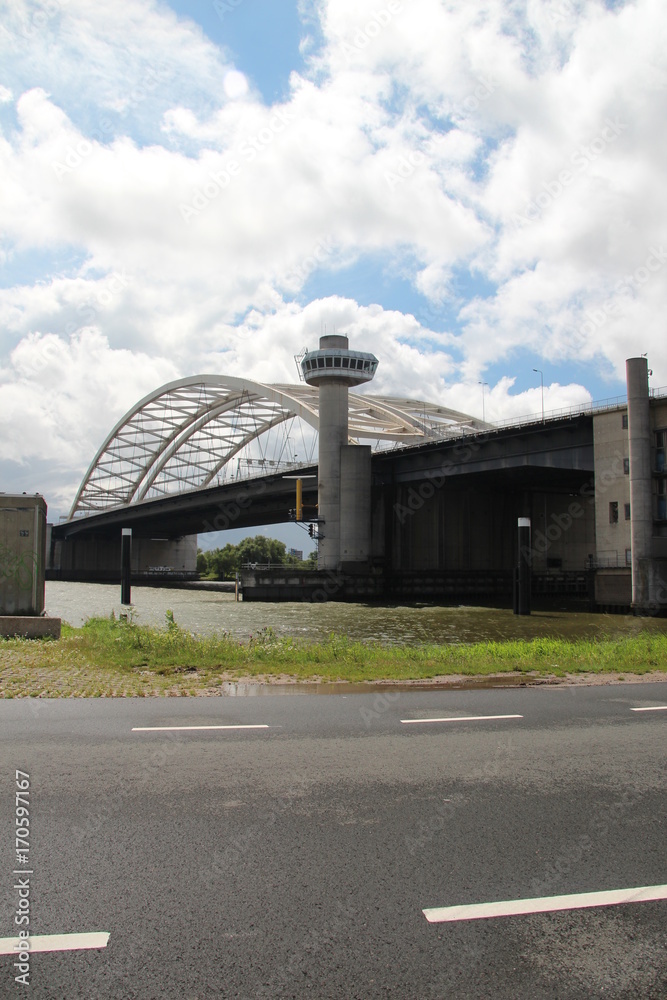 Brienenoordbrug in Rotterdam 