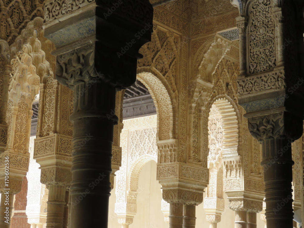 Details of Alhambra