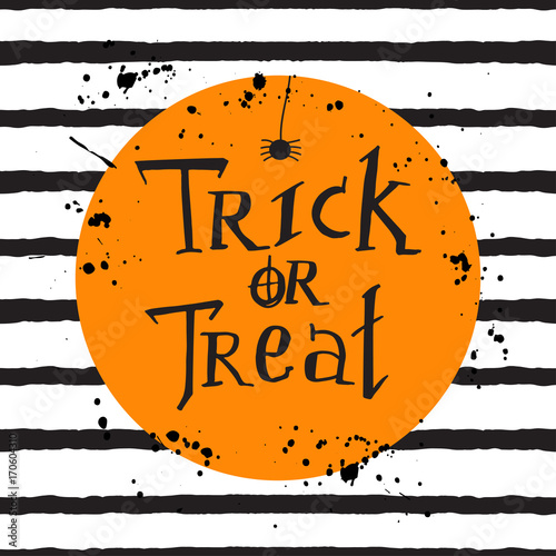 Foto Halloween template with stripes and lettering
