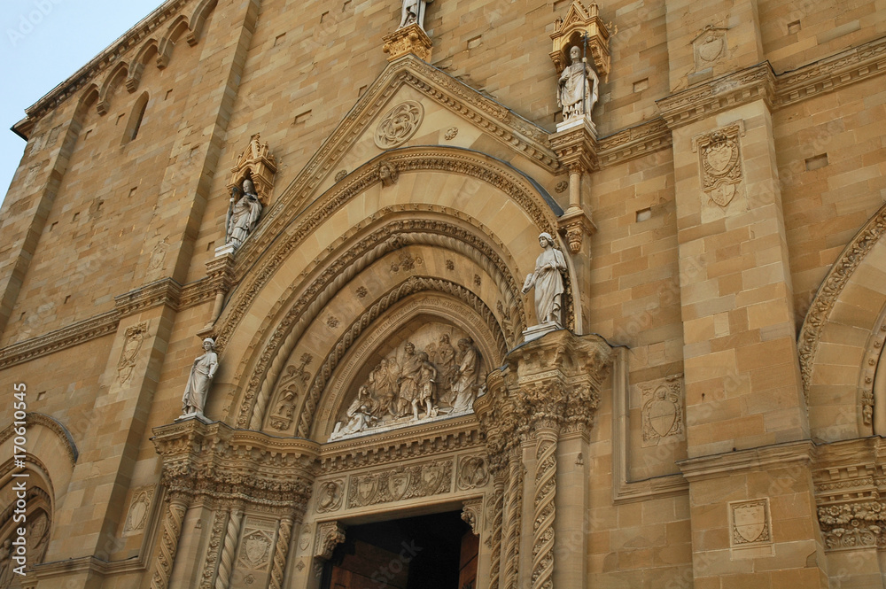 Arezzo, la Cattedrale dei Santi Pietro e Donato