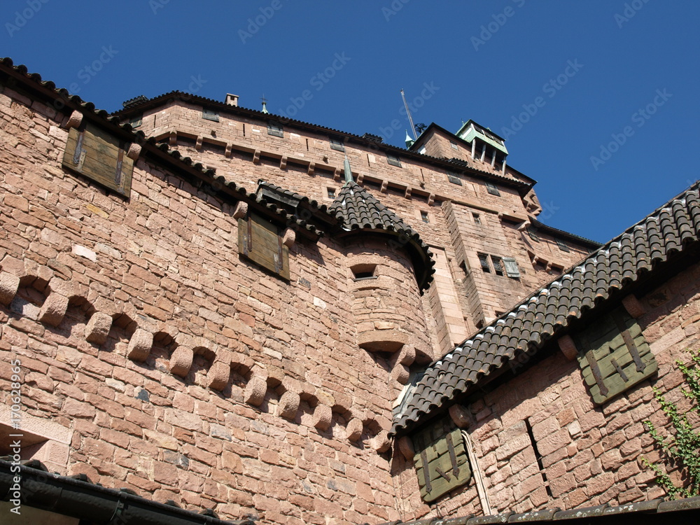 Logis seigneurial et portail aux Lions (Château du Haut Koenigsbourg)