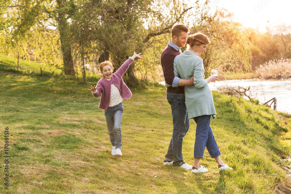 Fototapeta premium family at countryside