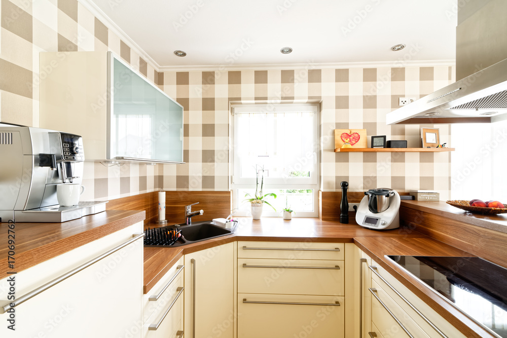 Fototapeta premium Offene Küche mit essbereich