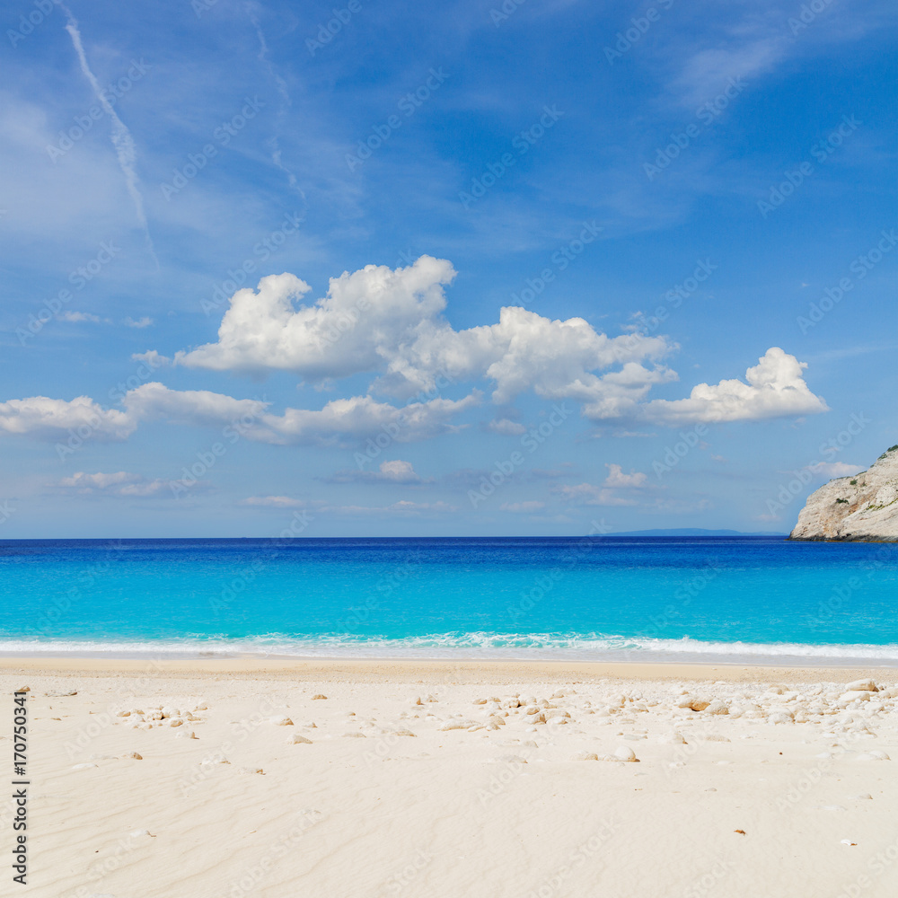 Obraz premium Navagio Shipwreak white sand beach of Zakinthos island, Greece