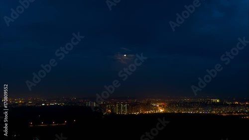 Полет над ночным городом