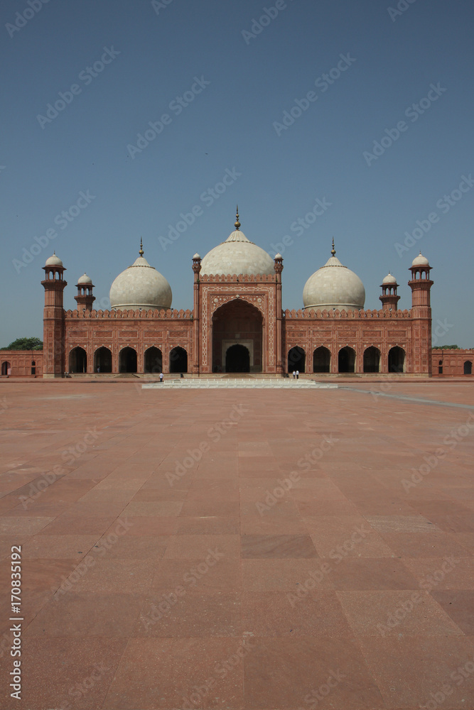 Fototapeta premium View of Badshahi Mosque in Lahore