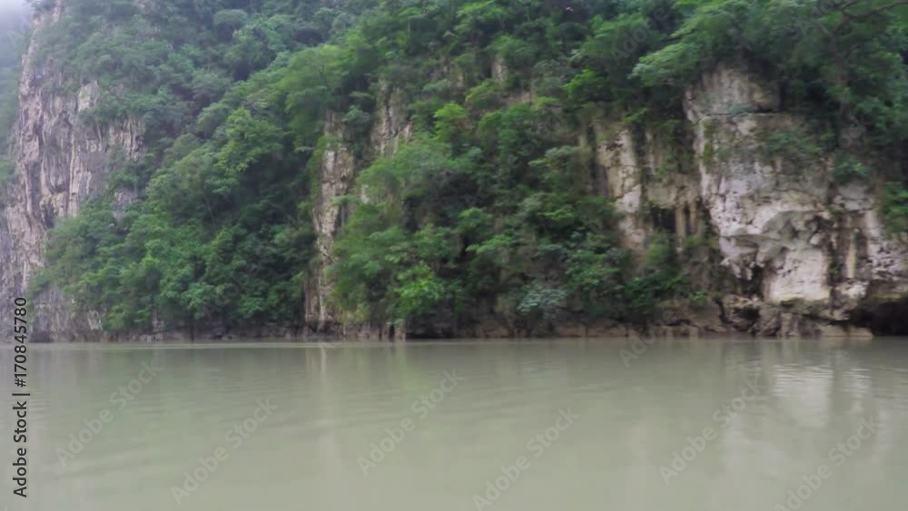 Canyon Sumidero, Chiapas, Mexico, Real Time, 4k
Canyon Sumidero, Chiapas, Mexico, Real Time, 4k