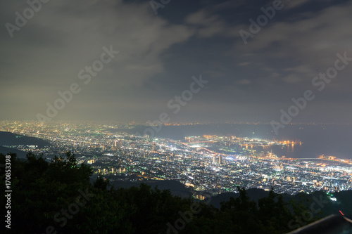 摩耶山掬星台から見る神戸市街の風景 © jyapa