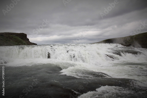 Islande, sous la chute de Gulfoss © odjectif