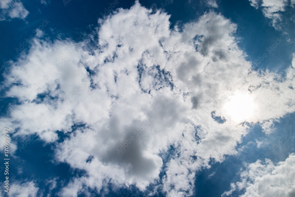 Obraz premium Nature cloudscape with blue sky can be used as background.