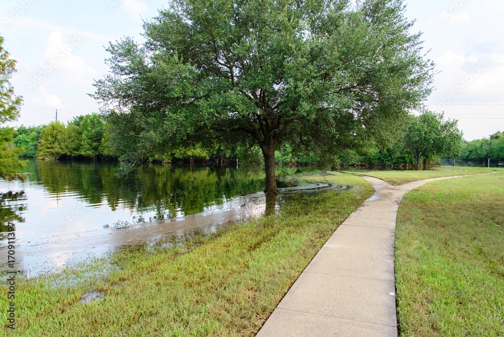Obraz premium Post hurricane Harvey flooding in Houston near Tanner Rd and N Eldridge Pkwy