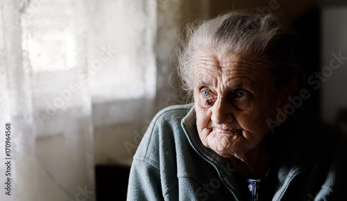 Fotografie very old tired woman