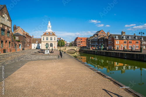 Foto View of the old custom house at King's Lynn, Norfolk, UK