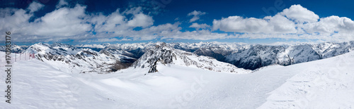 Winter alpine panorama of Austian ski resort, Solden © DarwelShots