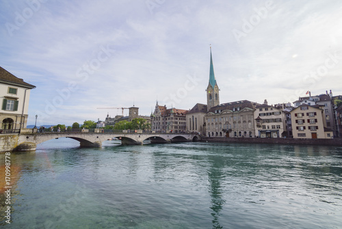 Afternoon cityscape of Women's Minster, Zurich © Kit Leong