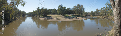 Macquarie river at Dubbo NSW. wide