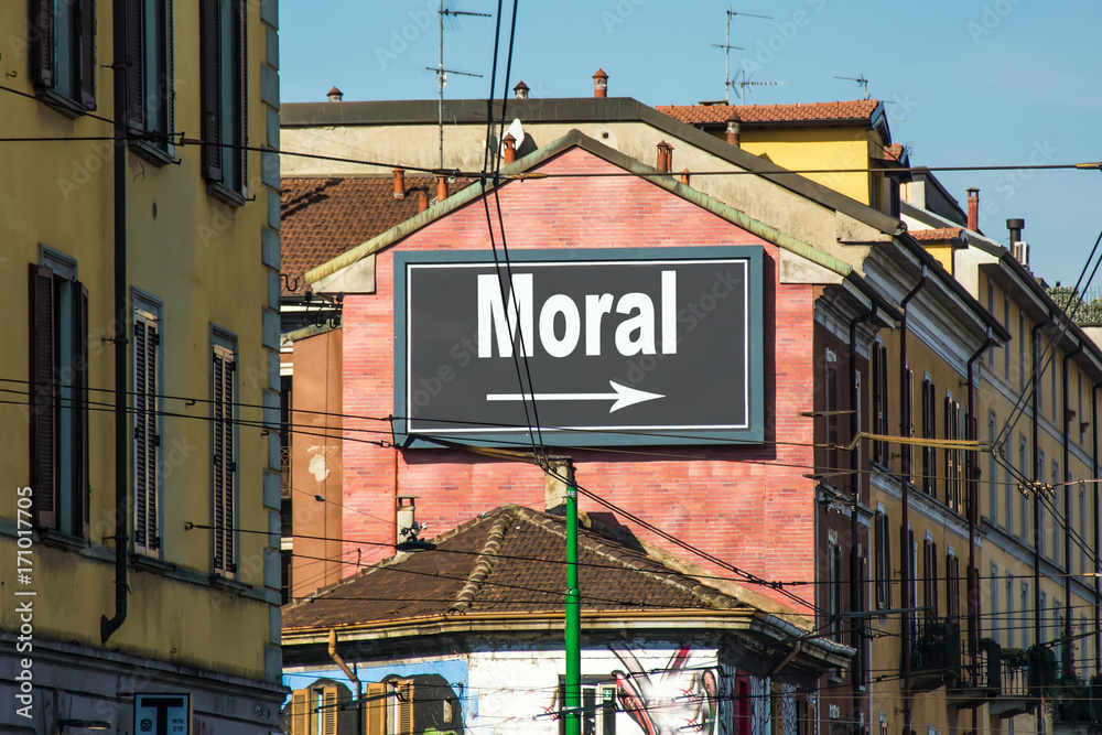 Schild 215 - Moral Schild 215 - Moral