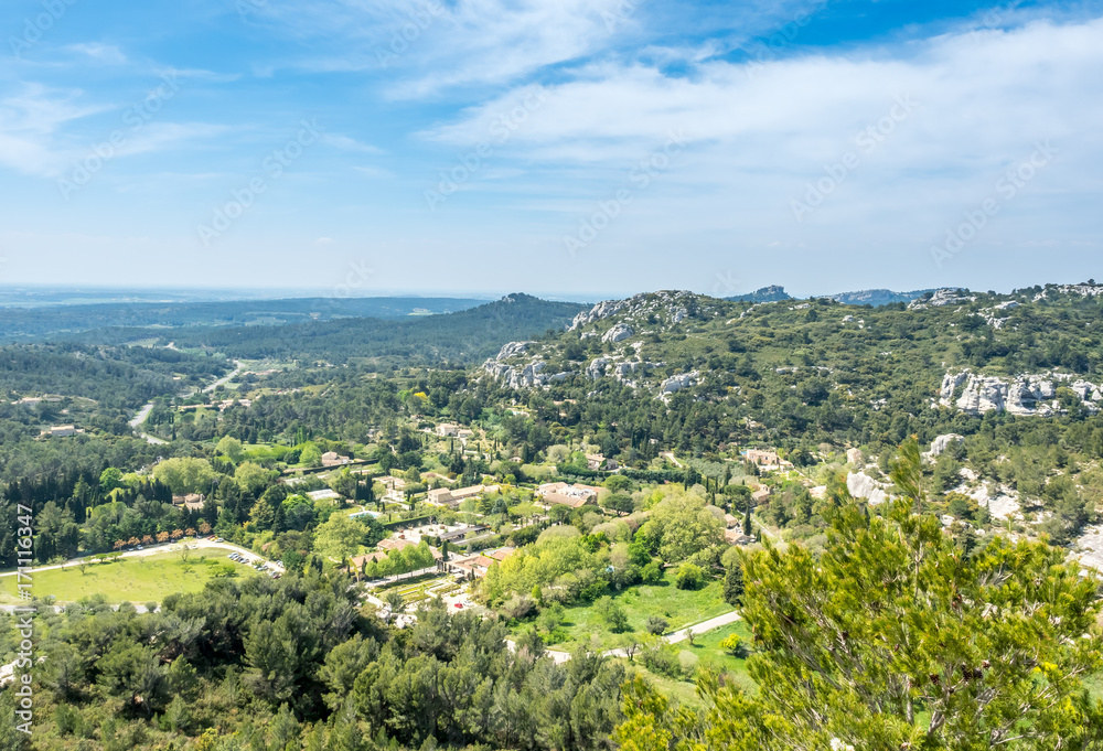 Fototapeta premium Landscape view from Chateau des Baux-de-provence