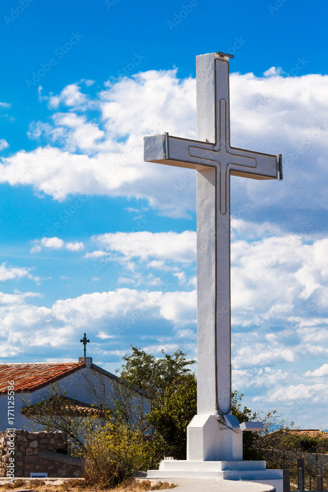 La croix du Mont Saint Clair et la chapelle Notre Dame de la Sallette à Sète