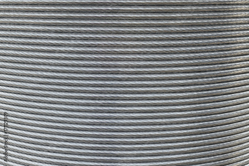 The texture of the aluminum wire .