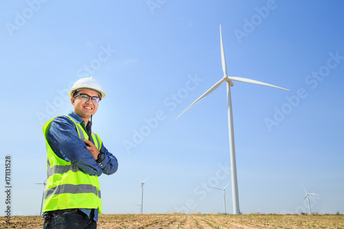 Electric wind turbine engineer © Cheangchai
